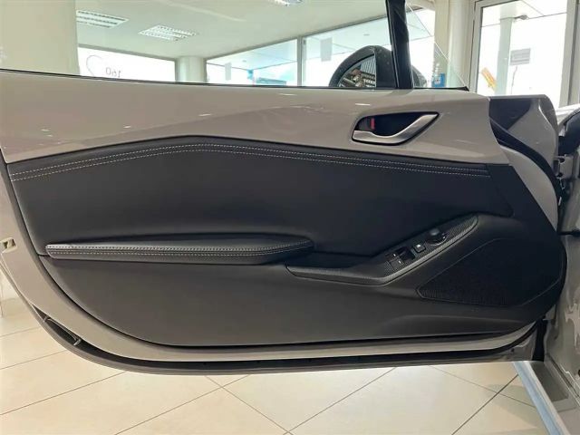 Mazda MX-5 Exclusive-line SkyActiv