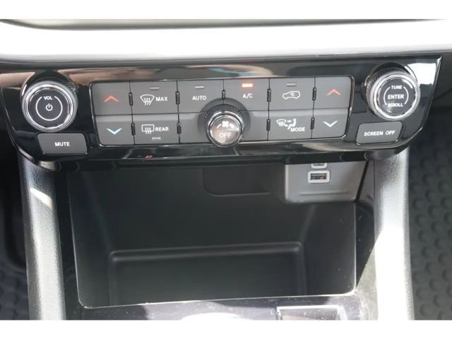 Jeep Compass Altitude Hybrid