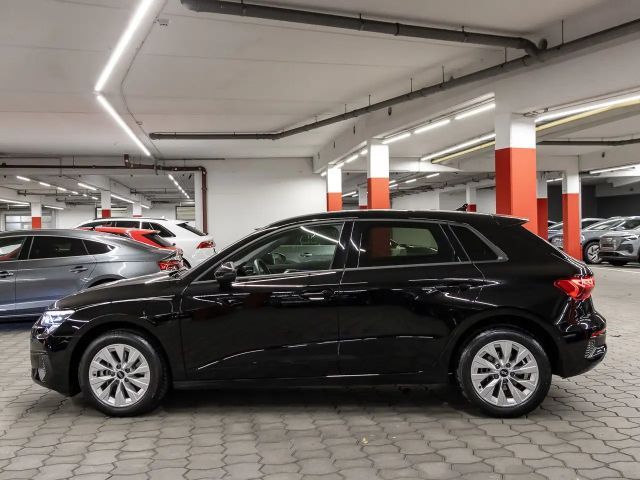 Audi A3 40 TFSI Hybride Sedan