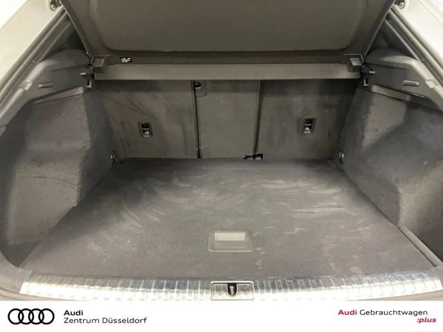 Audi Q3 35 TFSI S-Line