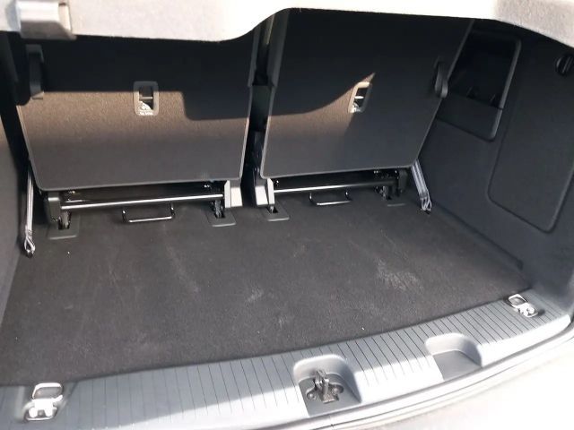 Volkswagen Caddy 1.5 TSI Combi DSG