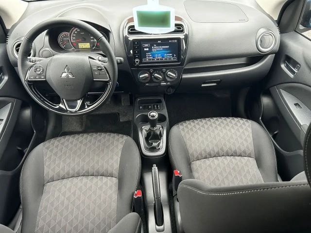 Mitsubishi Space Star Star