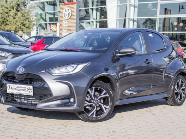 Toyota Yaris Hatchback Hybride VVT-i