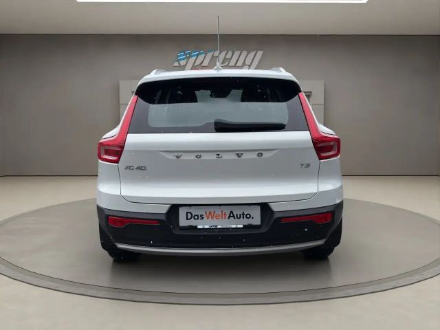Volvo XC40 Momentum