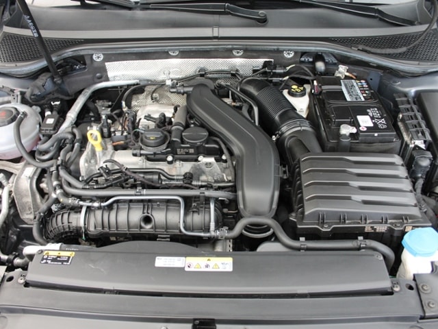 Volkswagen Passat 1.5 TSI DSG Variant