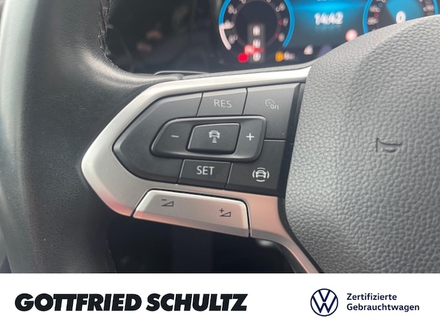 Volkswagen Golf 1.5 eTSI DSG Life Variant