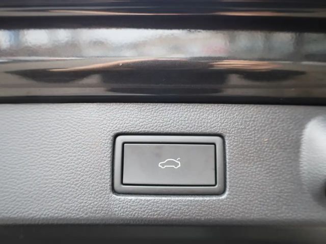 Volkswagen Arteon 2.0 TSI R-Line