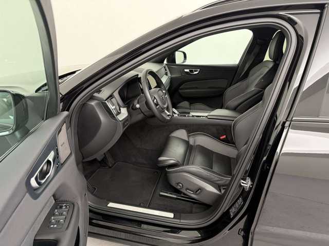 Volvo XC60 AWD Plus T8