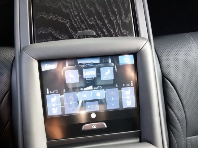 Lexus LS-Serie 4x4 Executive Line