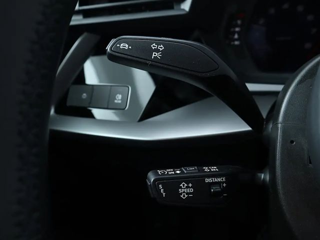 Audi A3 30 TFSI Sedan