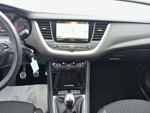 Opel Grandland X 120 jaar editie