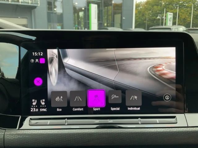 Volkswagen Golf 2.0 TSI Golf VIII