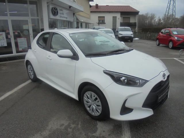 Toyota Yaris City Hybride