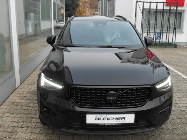 Volvo XC40 Plus