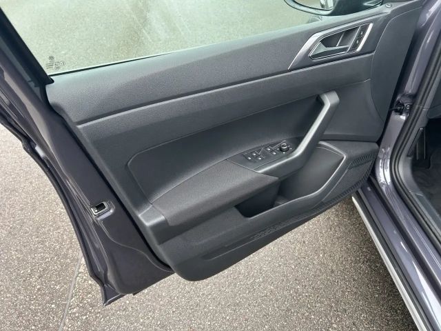 Volkswagen Taigo 1.0 TSI DSG Style