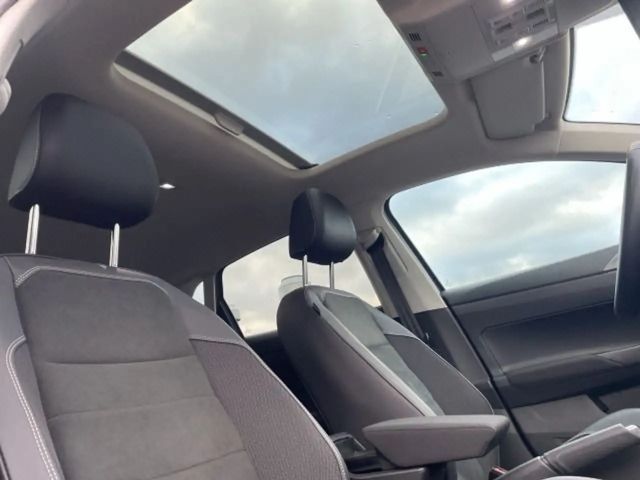 Volkswagen Polo 1.0 TSI DSG Style