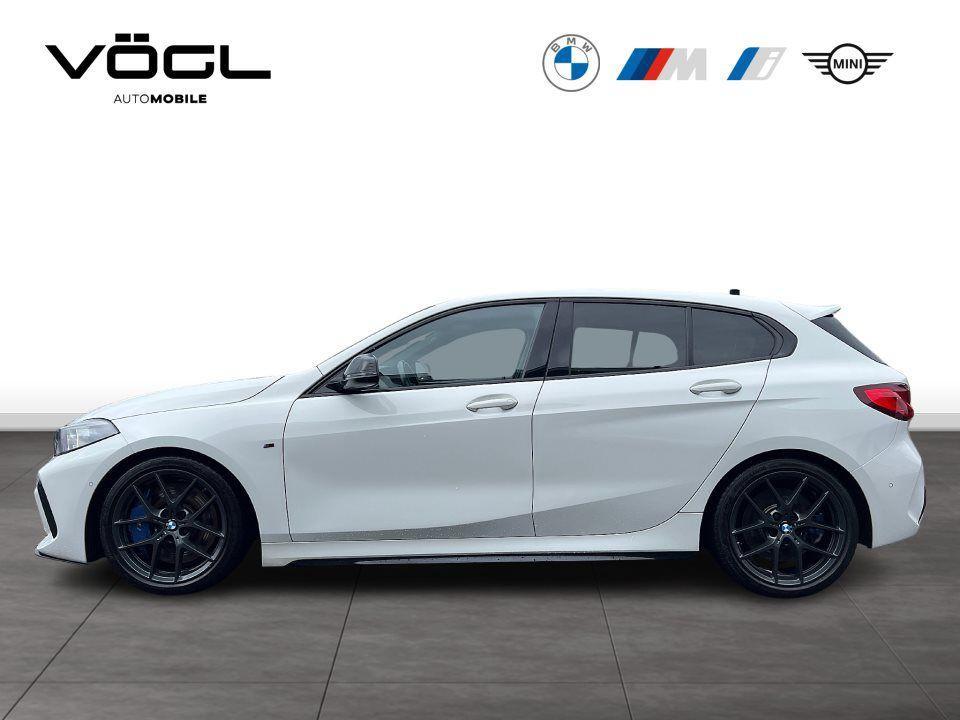 BMW M135i 5-deurs xDrive