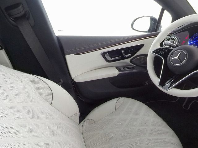 Mercedes-Benz EQS 4MATIC 580 Sedan