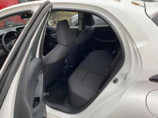 Toyota Yaris 1.0 VVT-i Comfort Hatchback