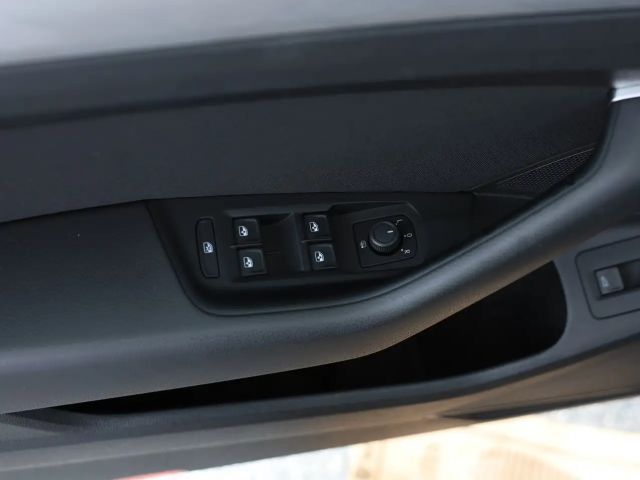 Volkswagen Passat Business Variant