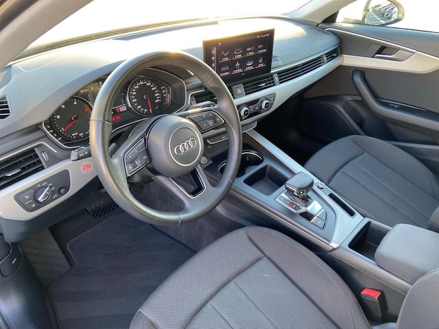 Audi A4 35 TDI Avant S-Tronic