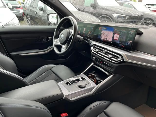 BMW 320 320d M-Sport Sedan xDrive