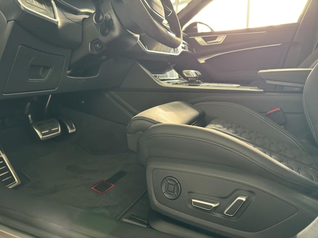 Audi A6 e-tron Avant Performance Quattro