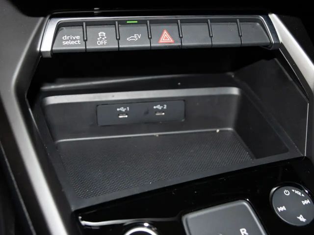 Audi A3 40 TFSI Hybride Sedan