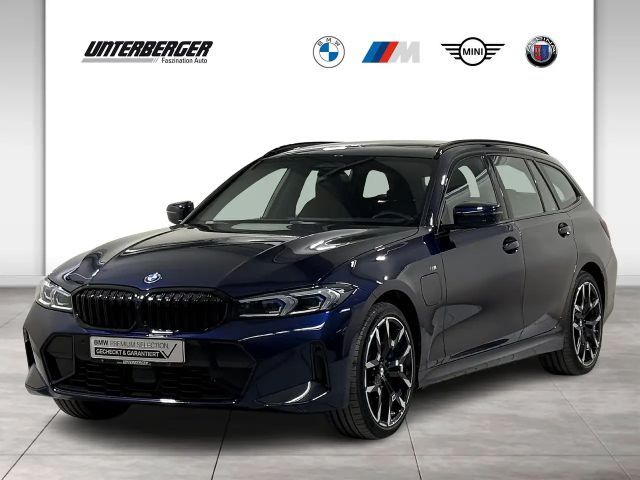 BMW 330 330e M-Sport Touring xDrive