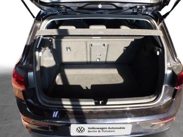 Volkswagen Golf 1.5 eTSI Golf VIII Life
