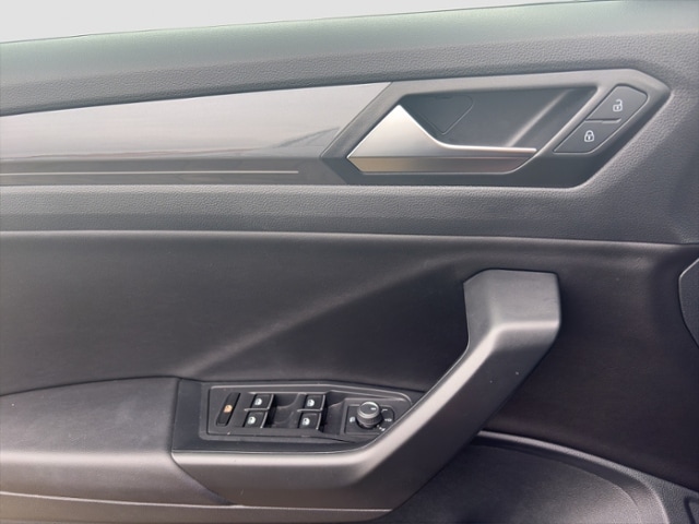 Volkswagen T-Roc 2.0 TSI Sport