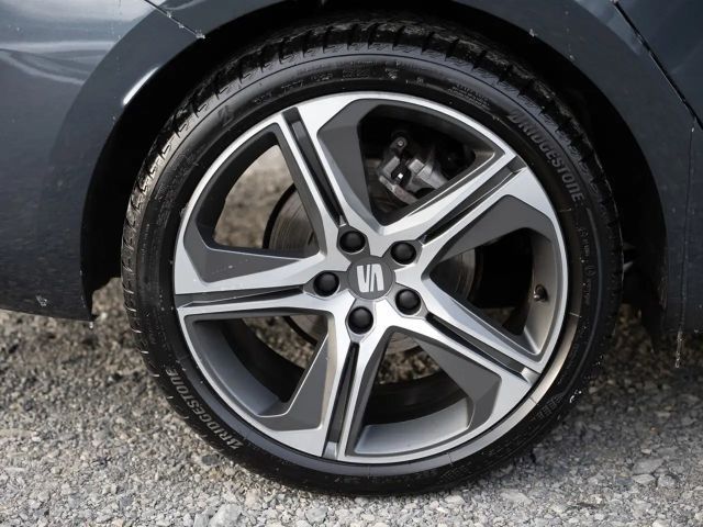 Seat Leon 1.5 eTSI FR-lijn Sportstourer