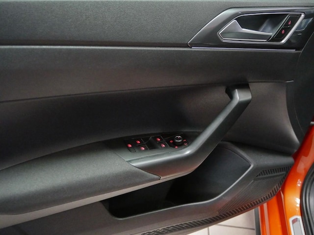 Volkswagen Polo 1.0 TSI R-Line