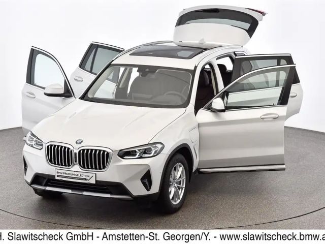 BMW X3 xDrive30e