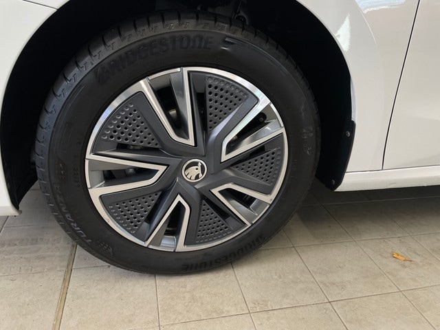 Skoda Fabia 1.0 TSI Tour