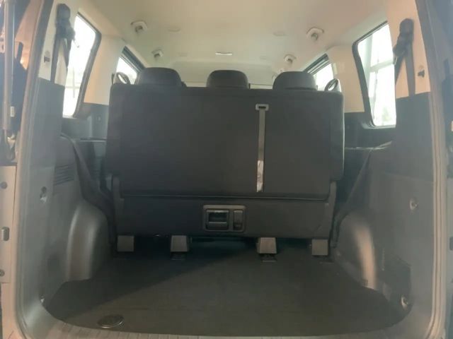 Hyundai Staria Trend