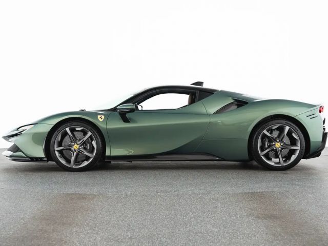 Ferrari SF90 Stradale