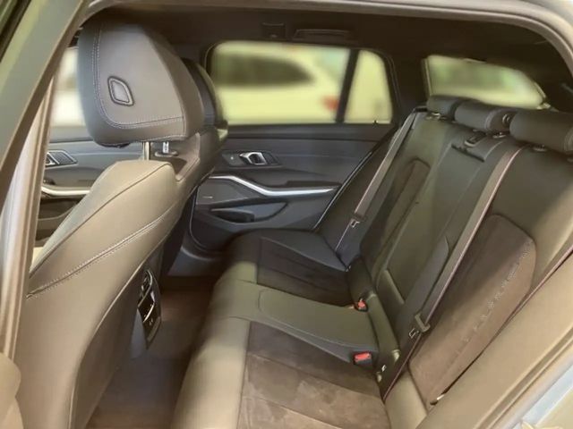 BMW 320 320d Touring xDrive