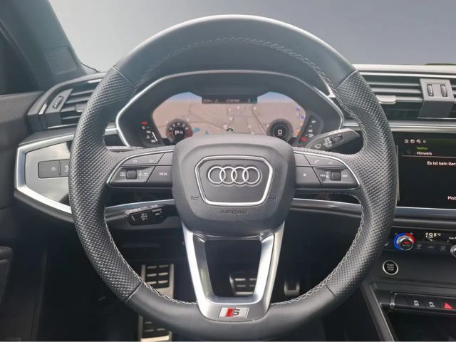 Audi Q3 35 TFSI S-Line