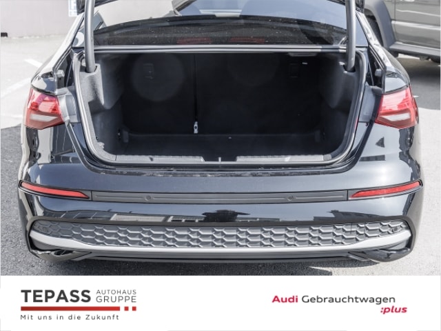 Audi A3 30 TFSI S-Tronic Sedan