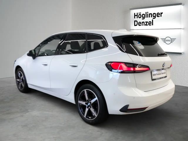 BMW 218 218d Active Tourer Sedan