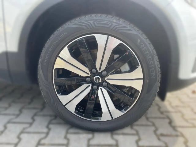 Volvo XC40 Bright Plus T4