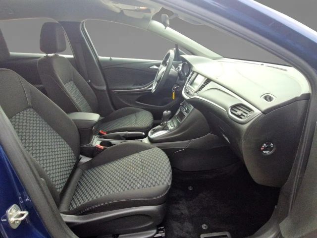 Opel Astra 1.5 Turbo Business Edition