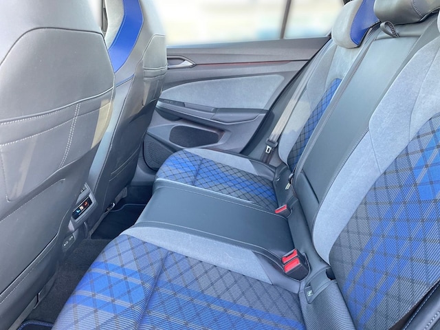 Volkswagen Golf 2.0 TSI Golf VIII