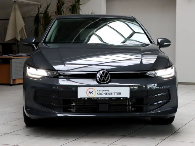 Volkswagen Golf 1.5 eTSI DSG