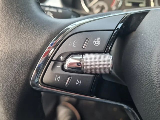 Skoda Kamiq 1.0 TSI Tour