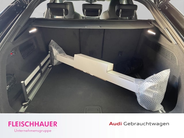 Audi RS Q8 Performance Quattro