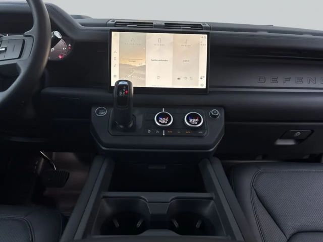 Land Rover Defender 90 D300 Dynamic HSE