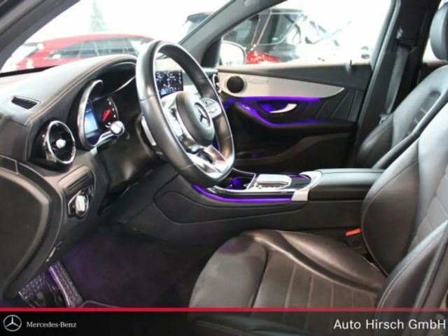 Mercedes-Benz GLC 300 4MATIC AMG Line Coupé