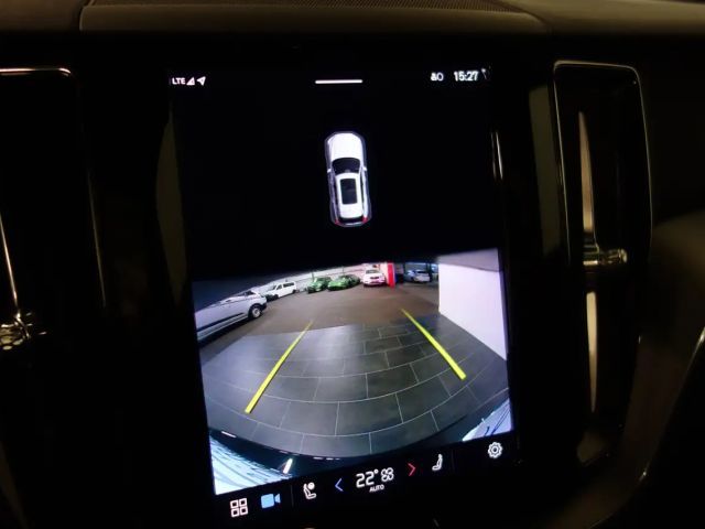 Volvo XC60 AWD Dark Geartronic Plus